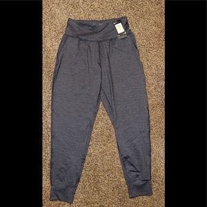 womens under armour joggers
